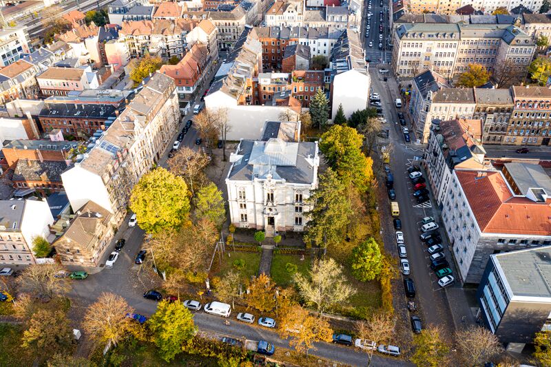 Datei:Logenhaus Okt 2020.jpg