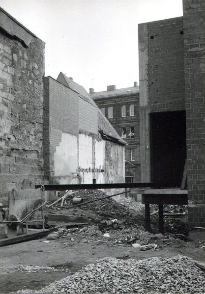 Datei:Stadttheater Renovierung 1972.jpg