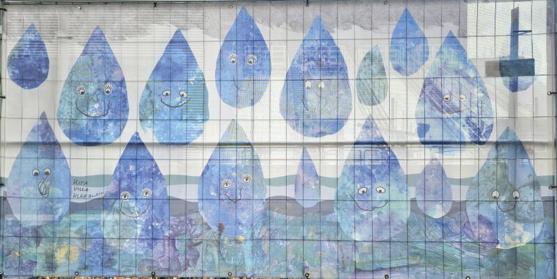 Datei:2025 10 25 Kunst am Bauzaun (2) 1.jpg