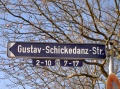 Straßenschild Gustav-Schickedanz-Straße