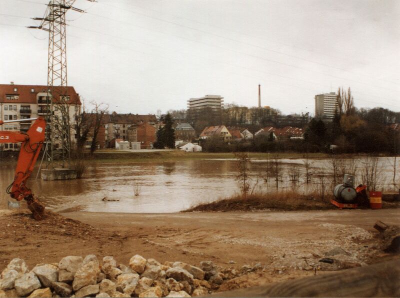 Datei:NL-FW 04 2152 KP Schaack Hochwasser 19.3.2005.jpg