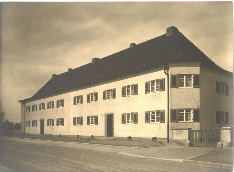 Datei:Postwohnungen (3) 1932.jpg